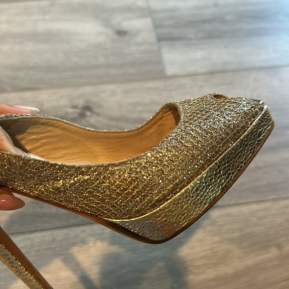 Jimmy Choo Glittering Gold Peep-Toe Heels 37 - Picture 6 of 11
